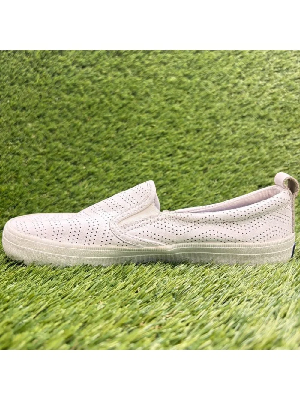 Sperry Crest Twin Gore Womens Size 7 White Perforated Leather Slip On Shoes